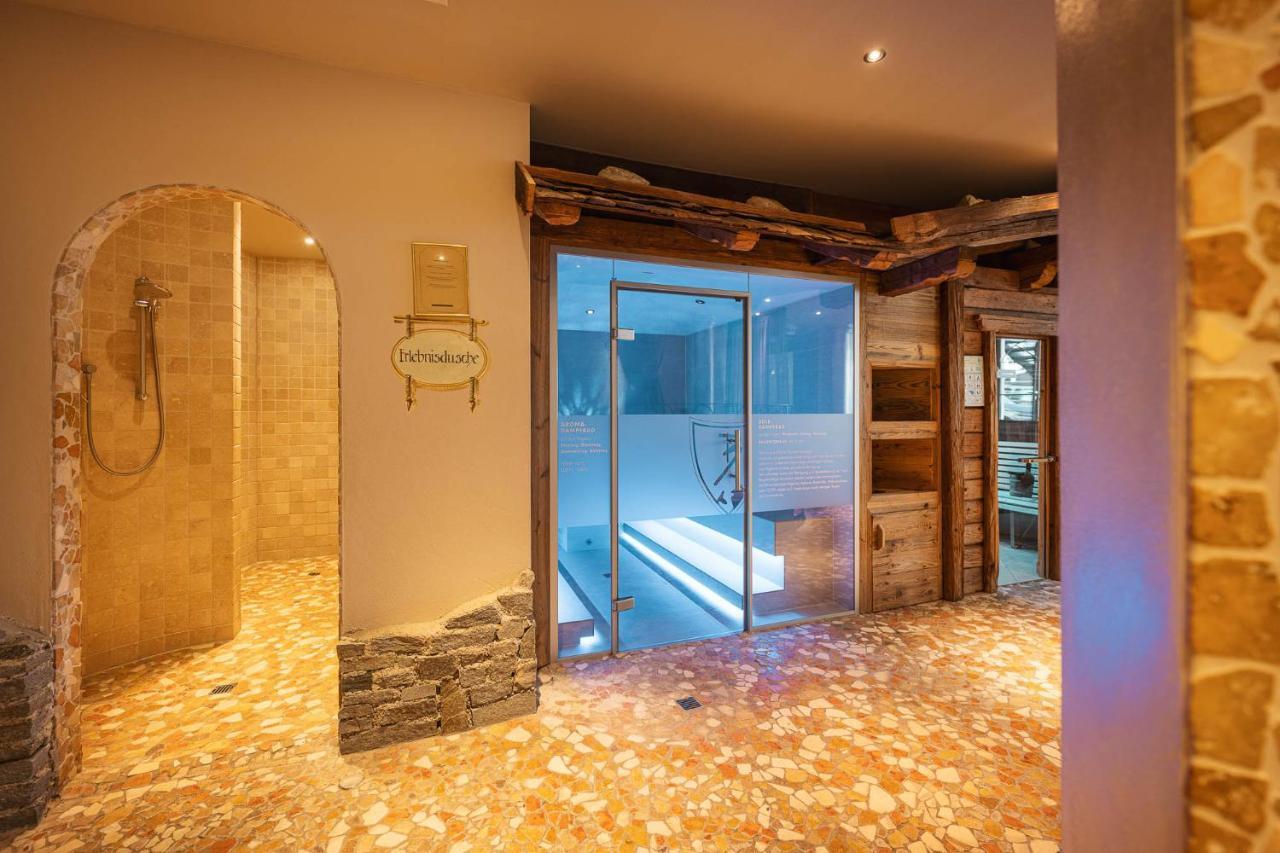 Premium Activehotel Bergkoenig Neustift im Stubaital Exterior photo